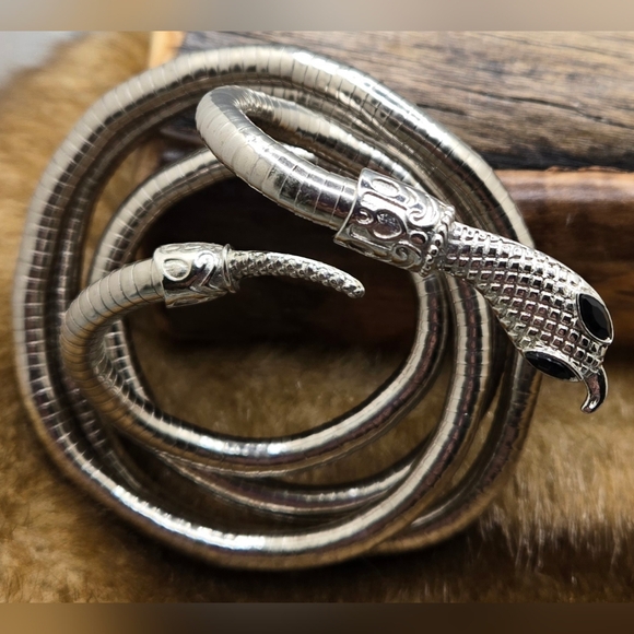 Snake Bracelet Vintage Silver Tone Moveable Adjustable Form Holding
